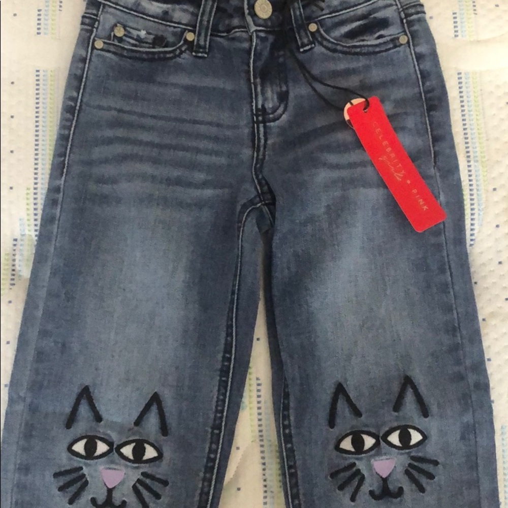 Girls Jeans size 7 with kittens on the knees
